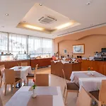 Athineon 아파트호텔 4*