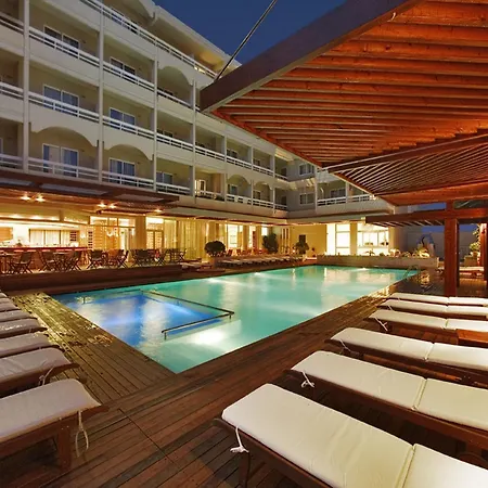 Lejlighedshotel Athineon 4*