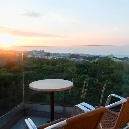 阿斯尼恩酒店 公寓式酒店 4*