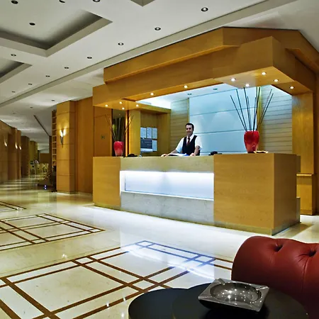 Athineon Lejlighedshotel 4*