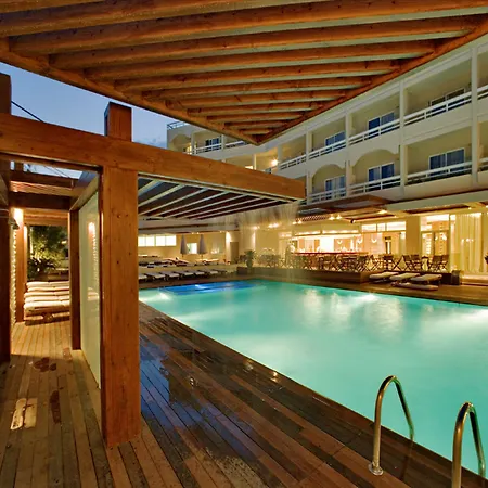 Lejlighedshotel Athineon 4*