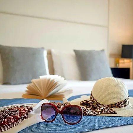 Athineon Aparthotel