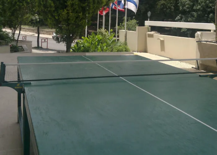 アパートホテル Athineon 4*