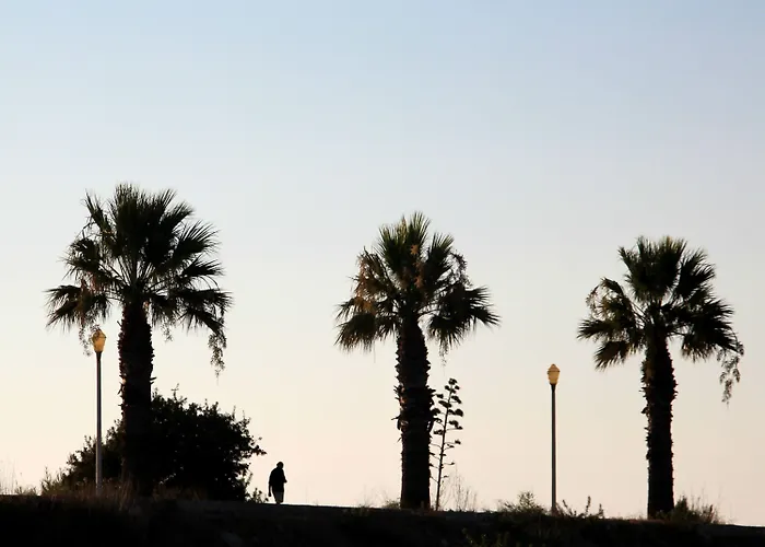 アパートホテル Athineon