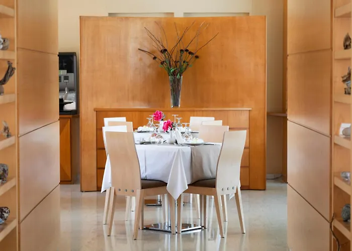 Athineon Rhodes City